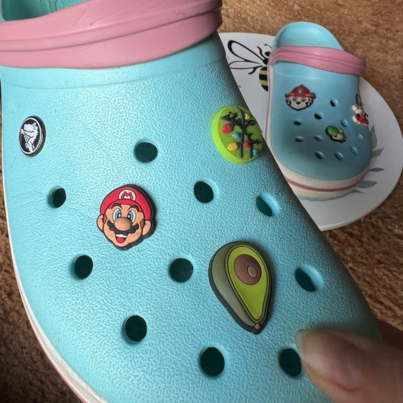 CROCS teal and pink color with 6 different pops. - Picture 12 of 17